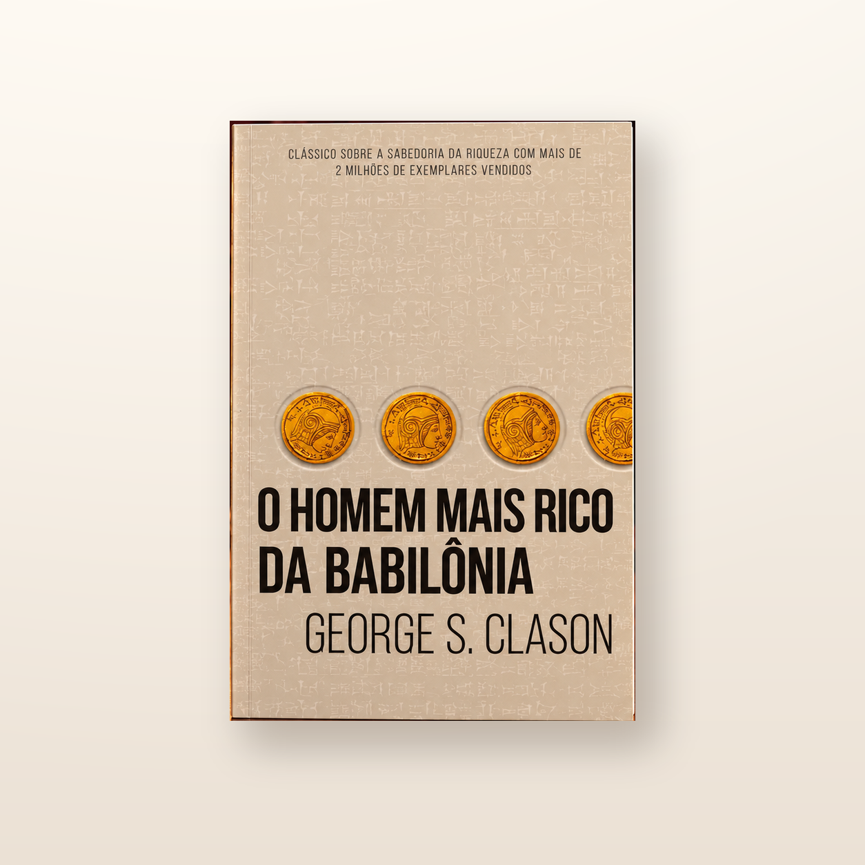 Livro O Homem Mais Rico da Babilônia em estúdio claro